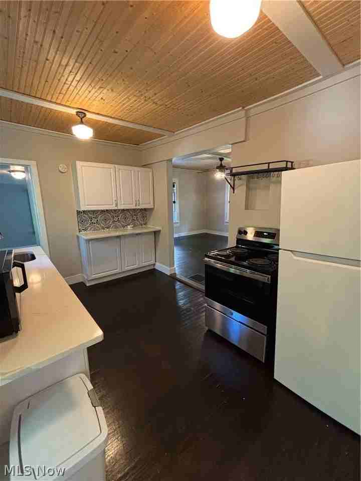 232 Chagrin Blvd - Photo 5 of 20