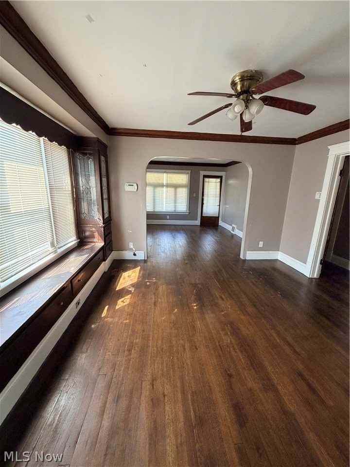 2801 E 125th St #2 - Photo 4 of 14