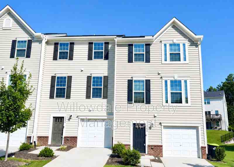 1226 Lizer Rd - Photo 2 of 10