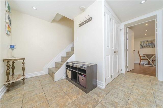 95 Cuffley Crescent North #2 - Photo 4 of 10