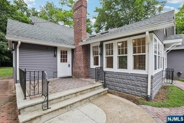 261 W Saddle River Rd