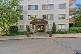 1375 River Rd #1A - Photo 1 of 1