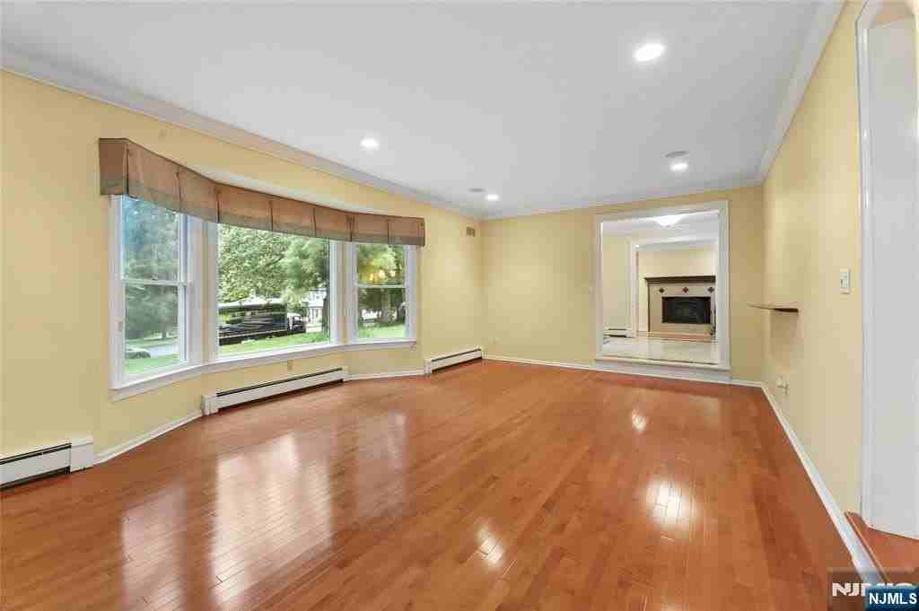 1 Frasco Ln - Photo 3 of 41