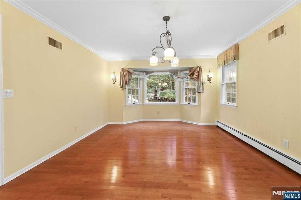 1 Frasco Ln - Photo 6 of 41
