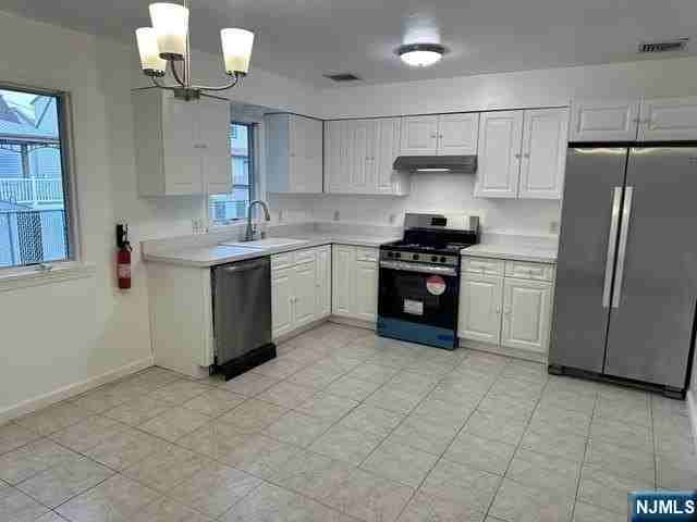19 Leo Pl #1 - Photo 3 of 21
