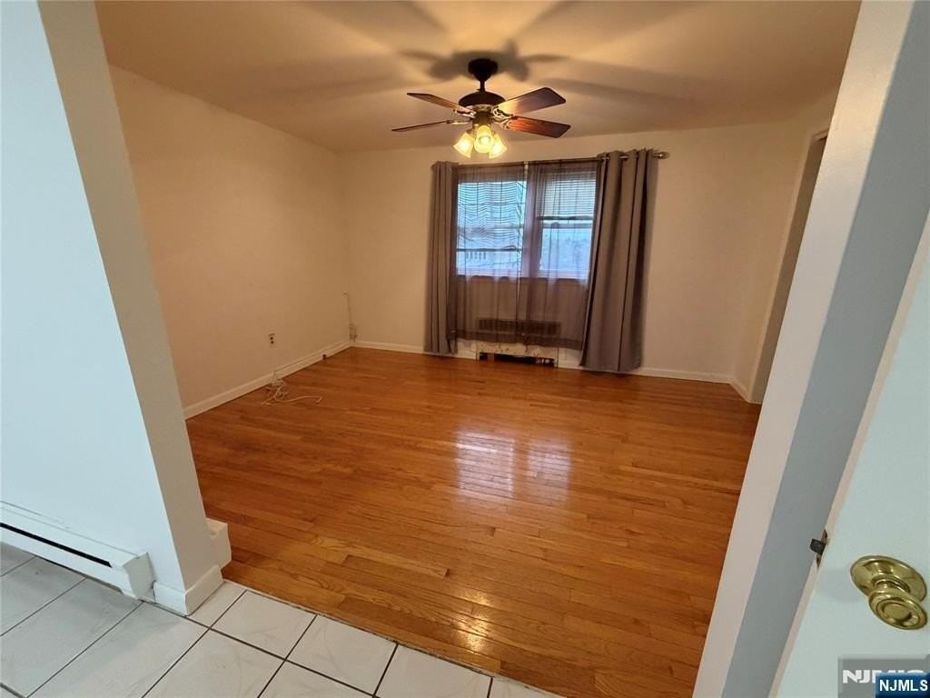 268 Orient Way - Photo 2 of 6