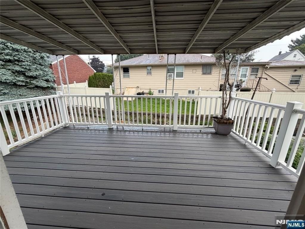 268 Orient Way - Photo 3 of 6