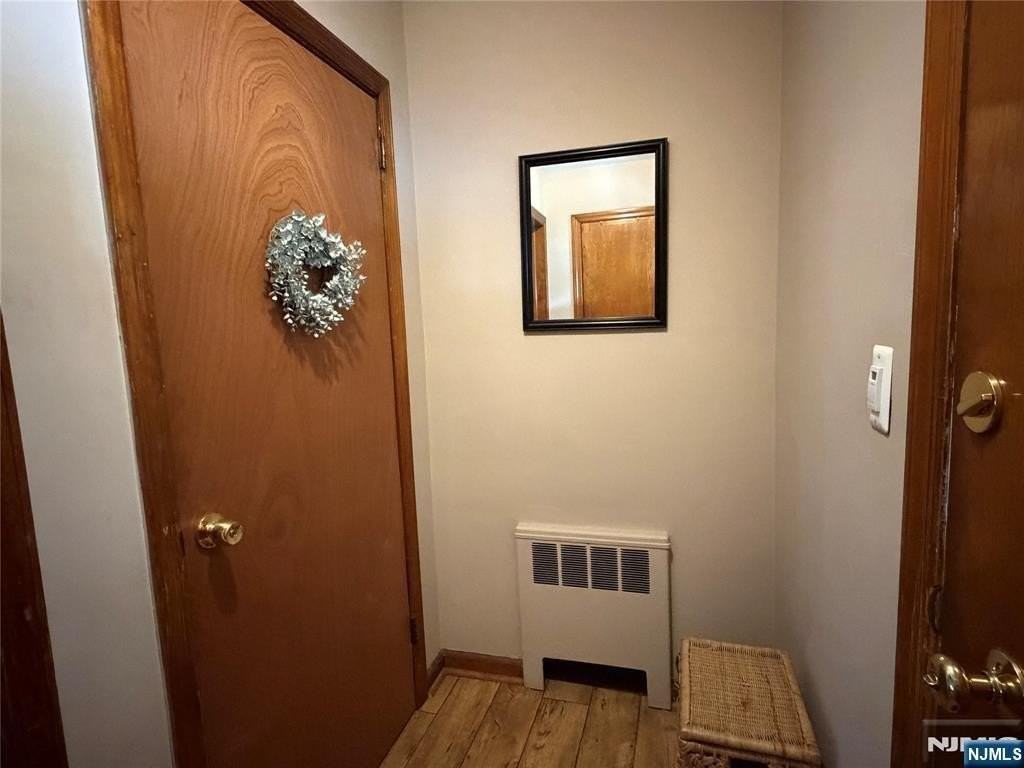 207 Graphic Blvd - Photo 3 of 13