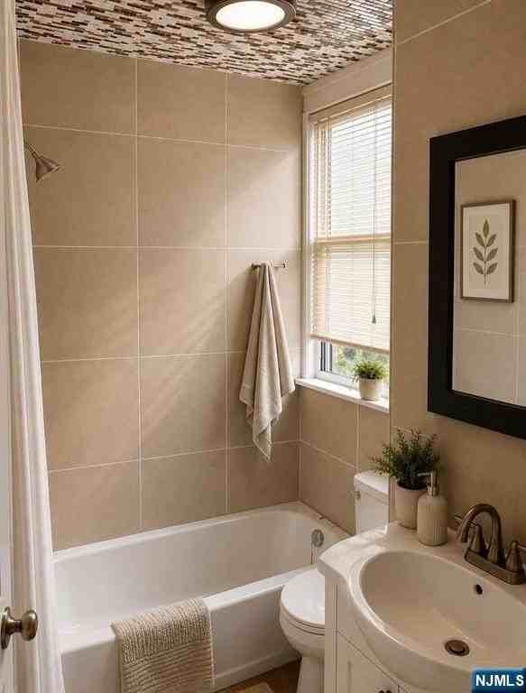 52 High St - Photo 3 of 6