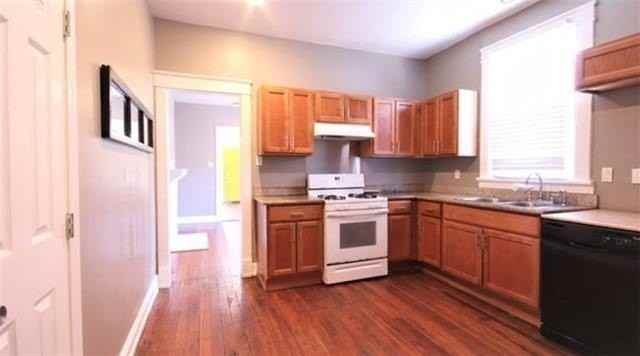 515 S Alexander St - Photo 4 of 9