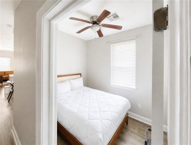 348 Carrollton Ave - Photo 6 of 9