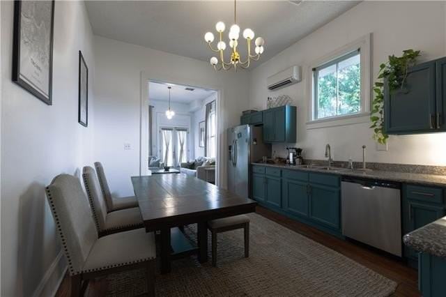 5014 Willow St - Photo 4 of 11