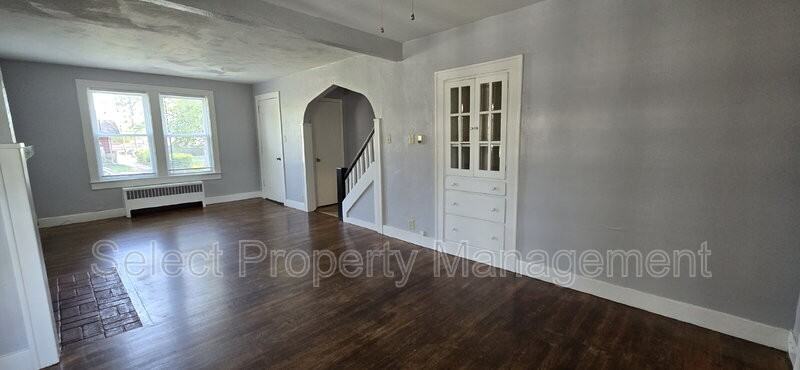 2315 Kensington Blvd #B - Photo 4 of 22
