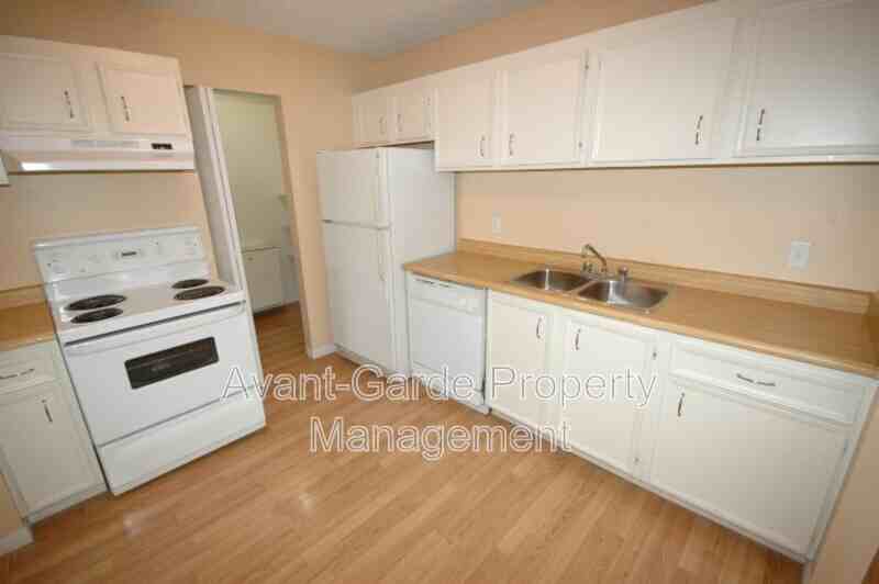 3111 142 Ave Nw #7 - Photo 7 of 22