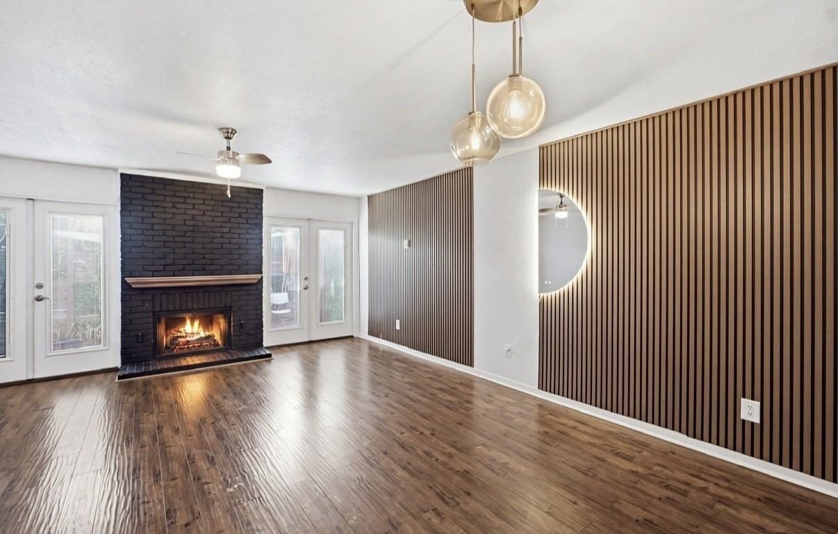 2727 Reagan St #D - Photo 2 of 33