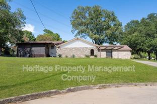 640 Crest Ln - Photo 1 of 1