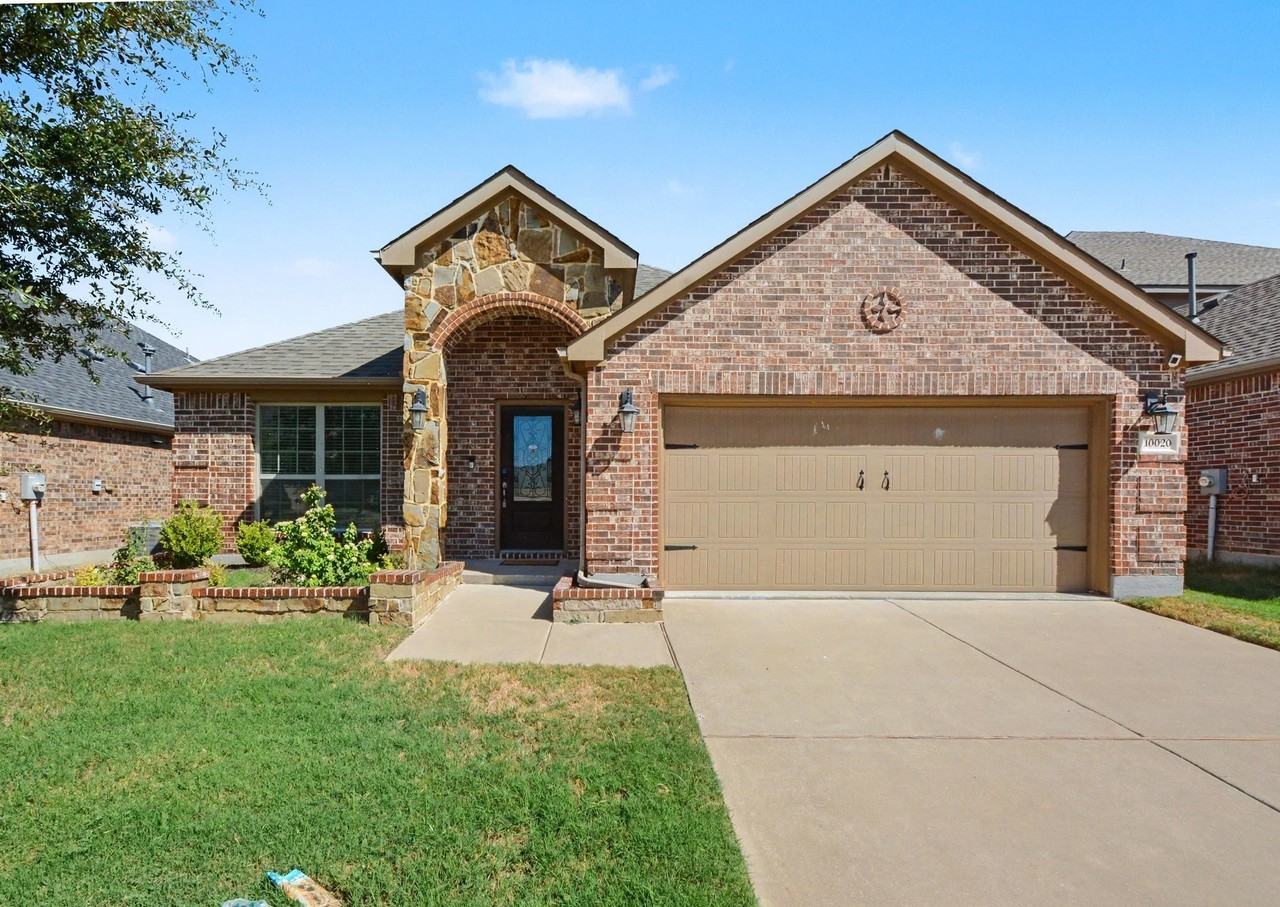 10020 Levelland Pl - Photo 3 of 32