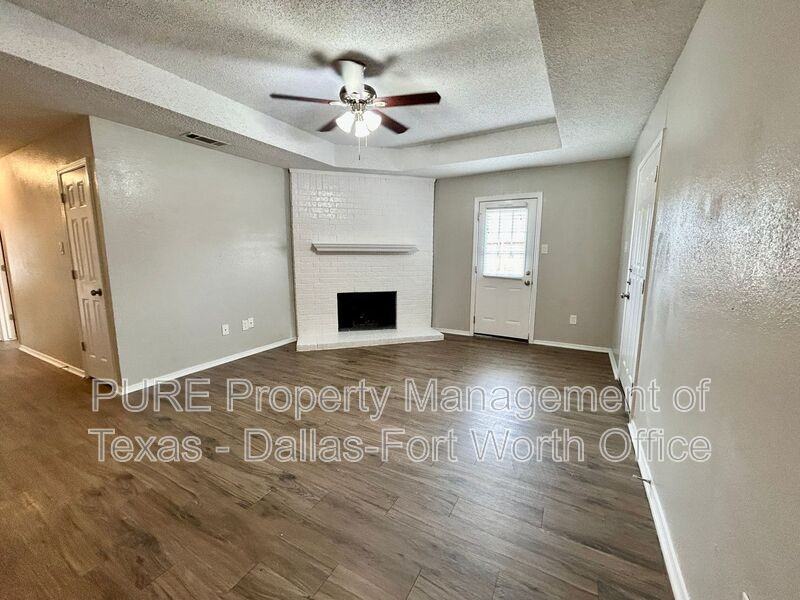 7514 Connie Ln - Photo 6 of 26