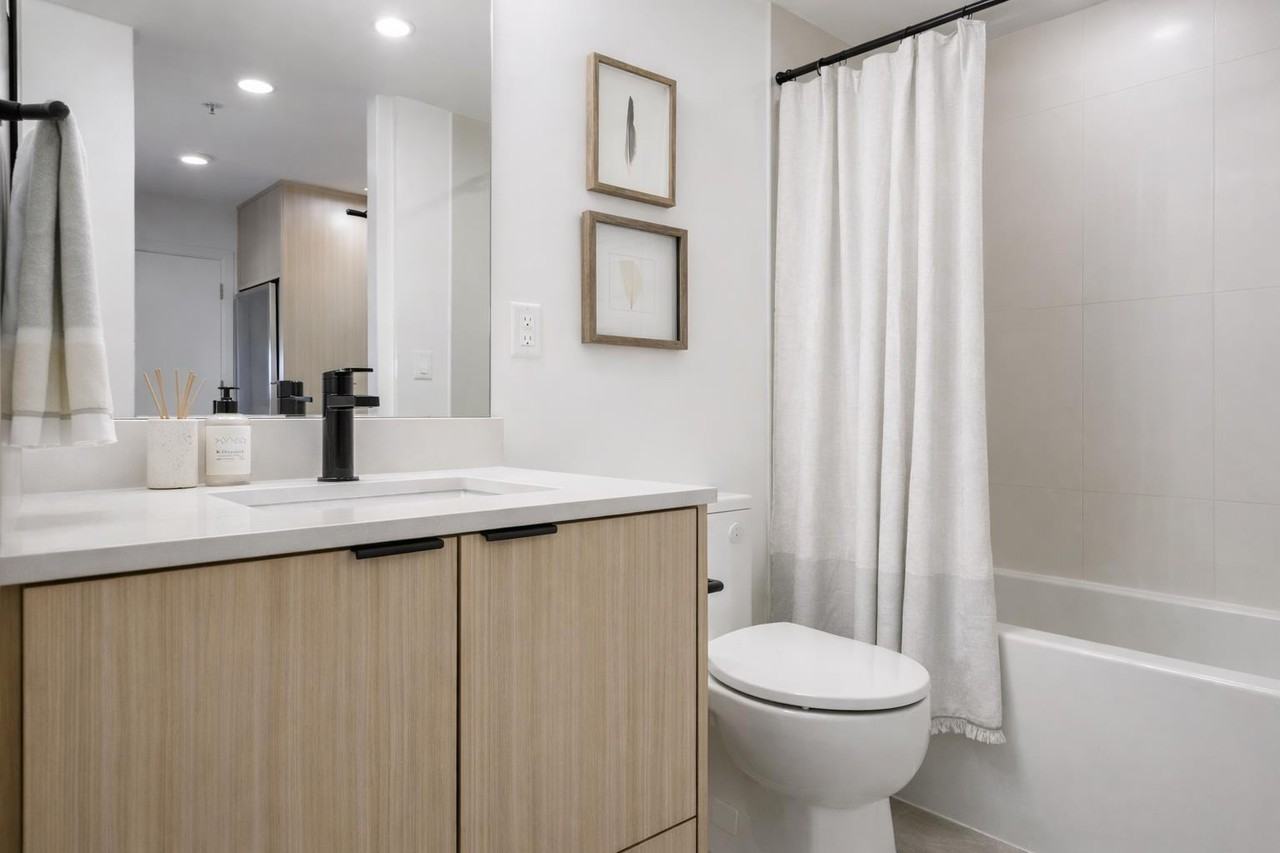 20769 Fraser Highway #615 - Photo 2 of 33