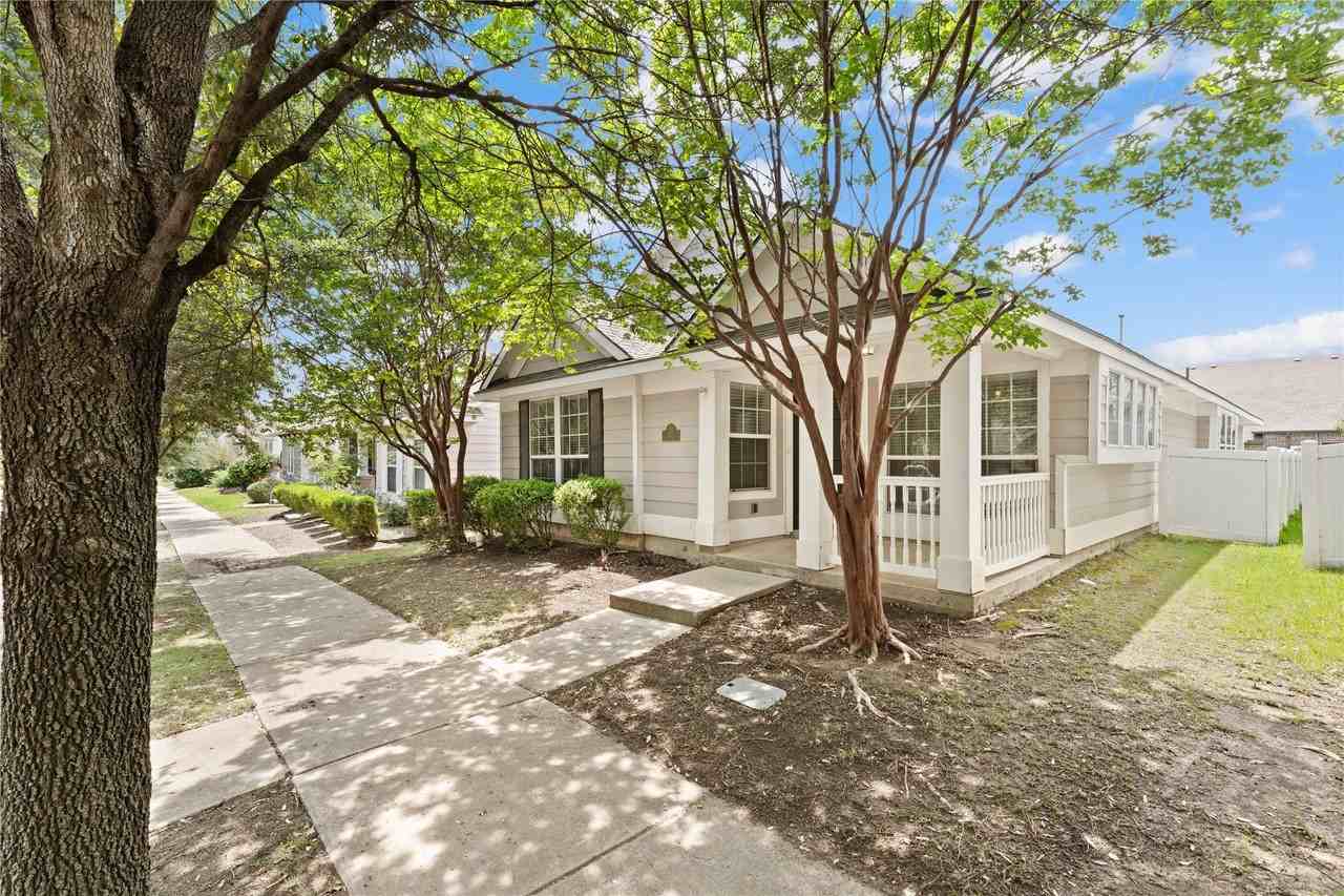 1218 Chattahoochee Dr - Photo 2 of 21