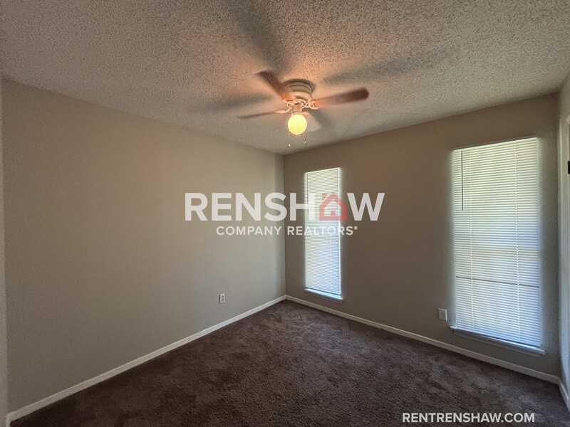 3976 Twin Lakes Dr - Photo 5 of 19