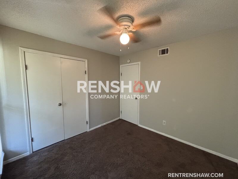 3976 Twin Lakes Dr - Photo 6 of 19