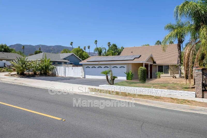 1604 Avenida Del Vis - Photo 3 of 50