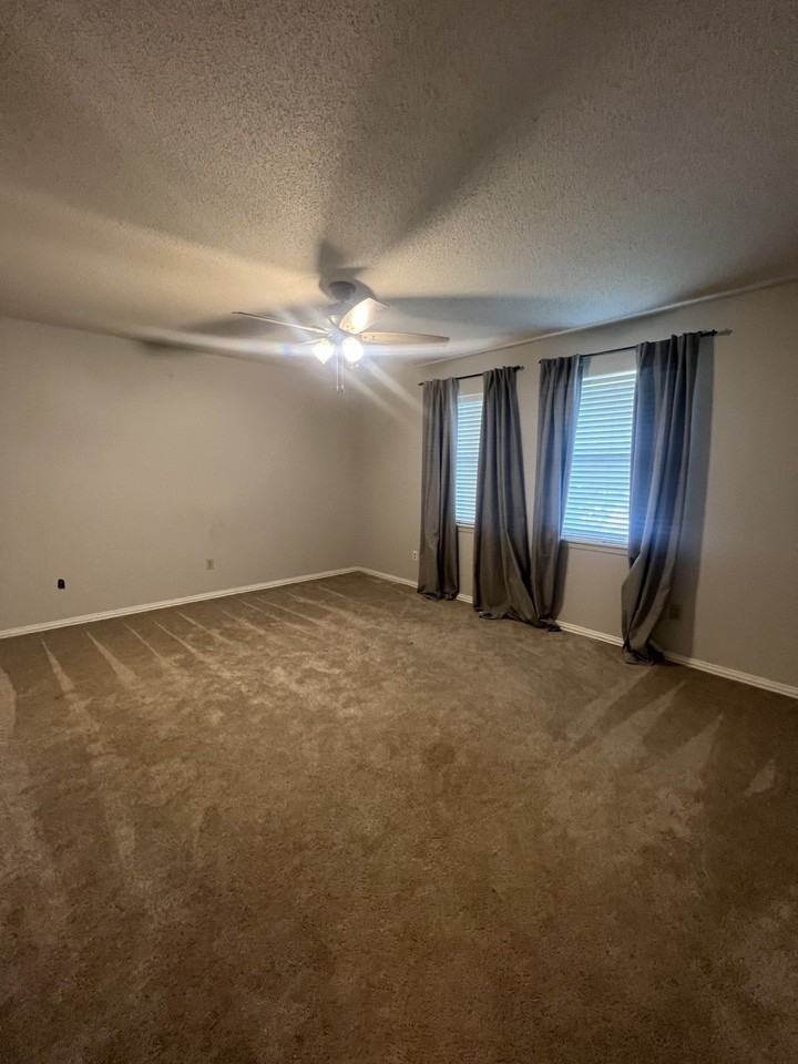 2036 Lisa Cir - Photo 6 of 11