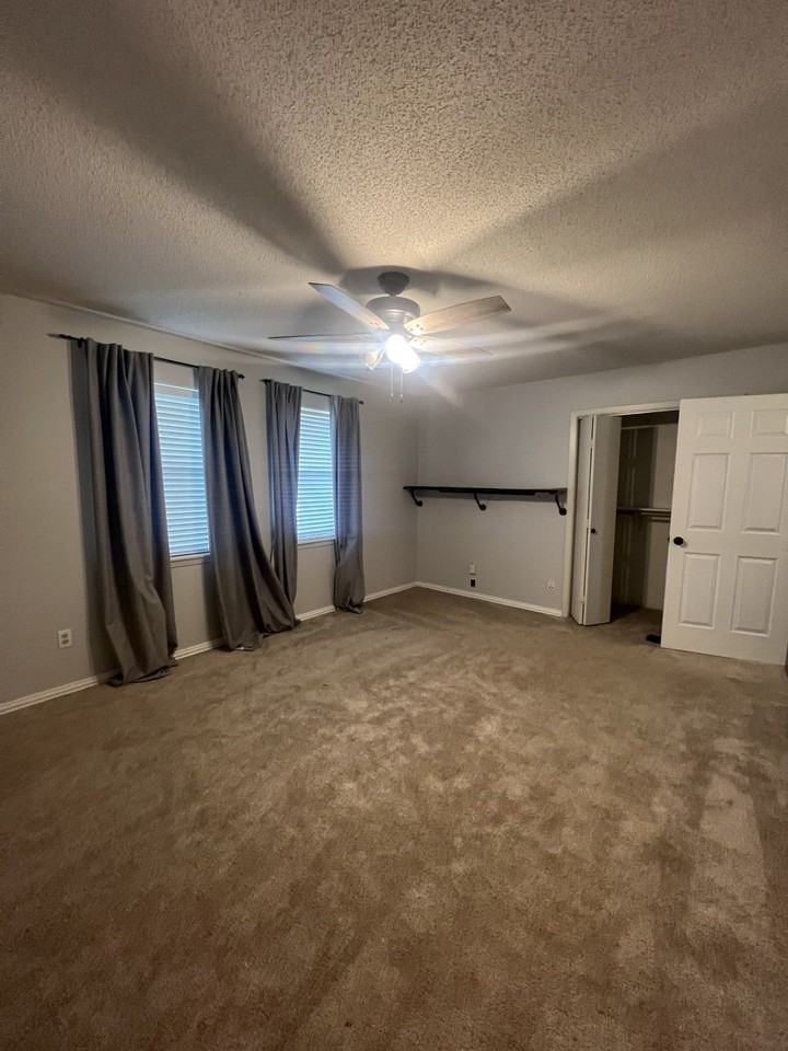 2036 Lisa Cir - Photo 7 of 11