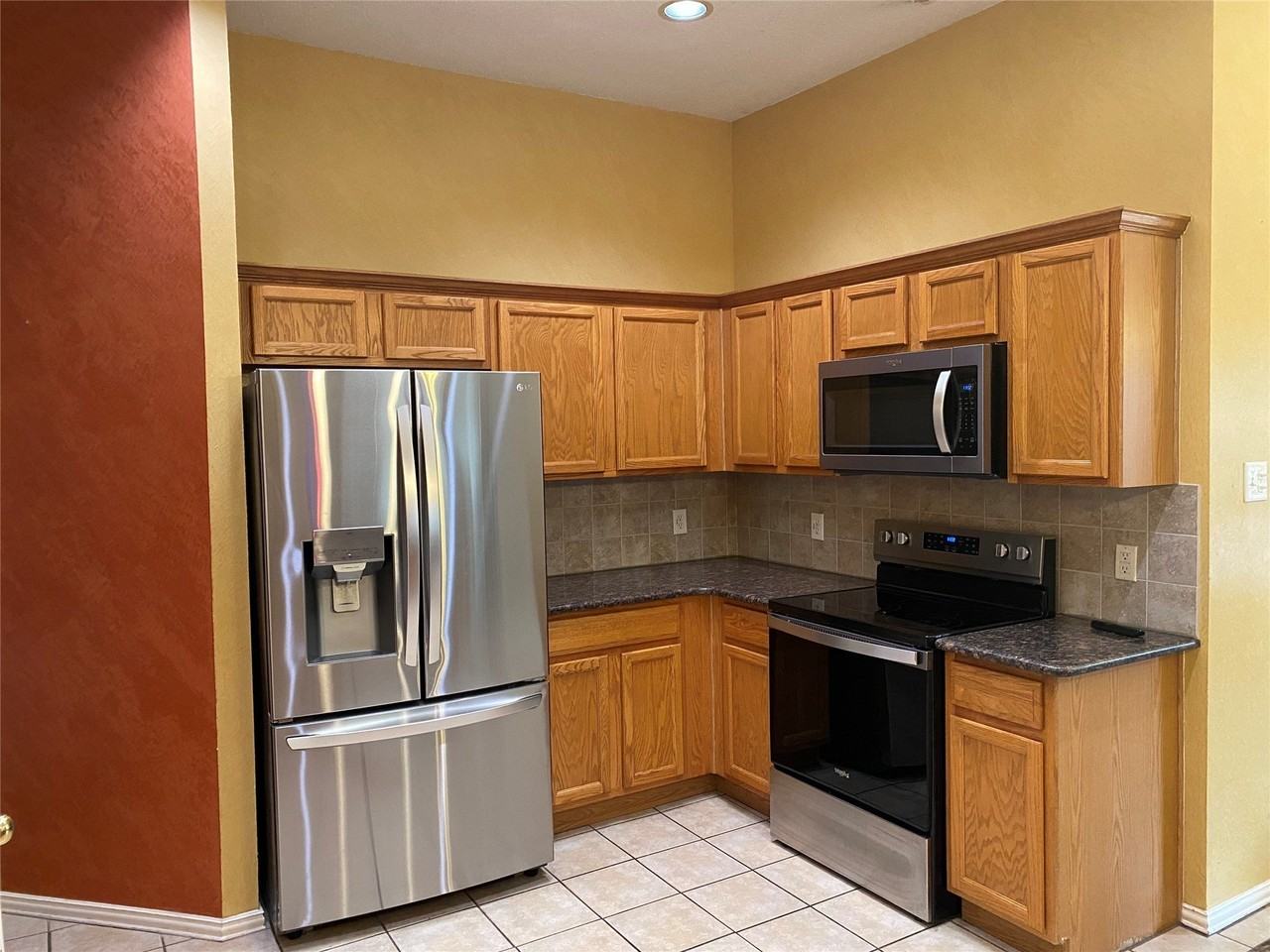 6005 Jewel Dr - Photo 5 of 11