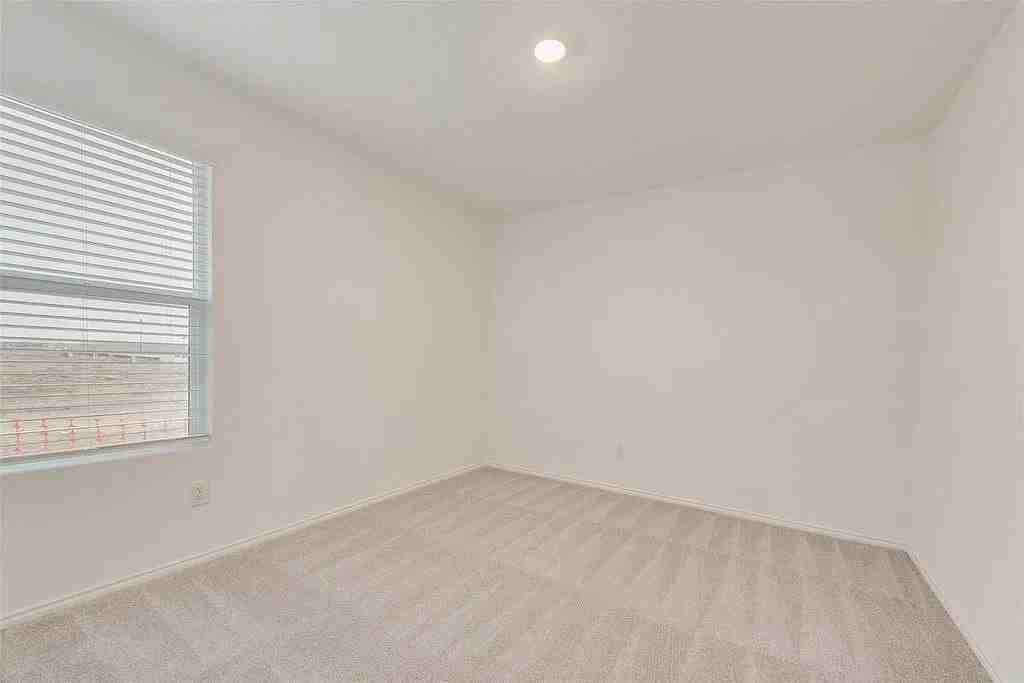 11707 Arkoma Dr - Photo 4 of 10
