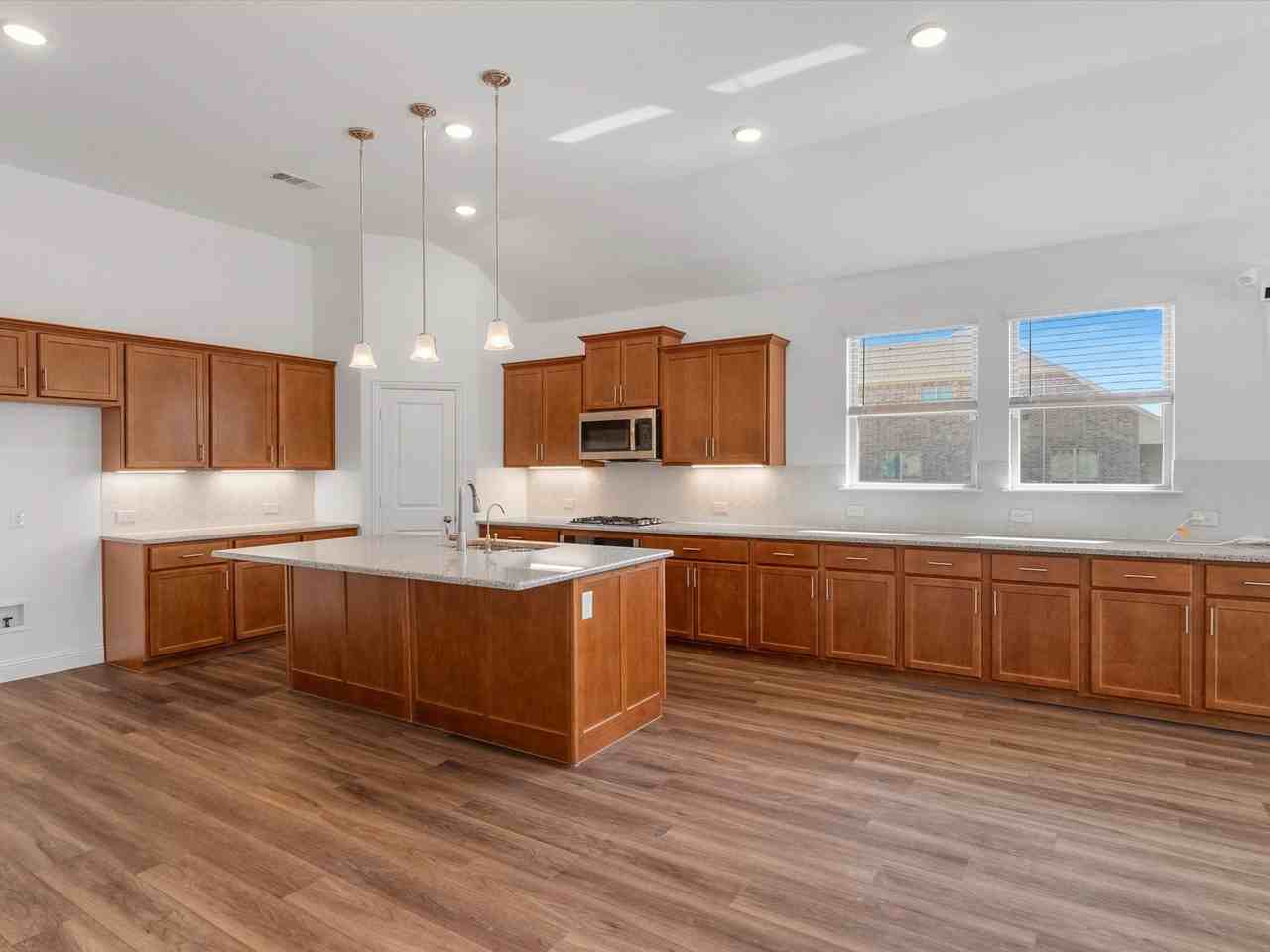 2900 Long Slope Rd - Photo 6 of 33