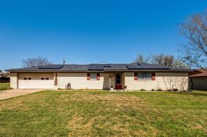 featured image of 501 Sunrise Dr