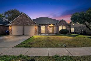 2202 Richmond Cir - Photo 1 of 1