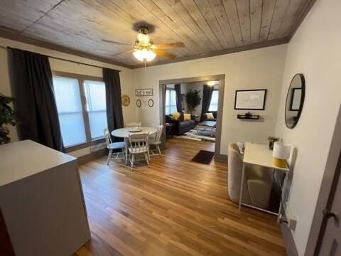 1426 Cedar St - Photo 6 of 18