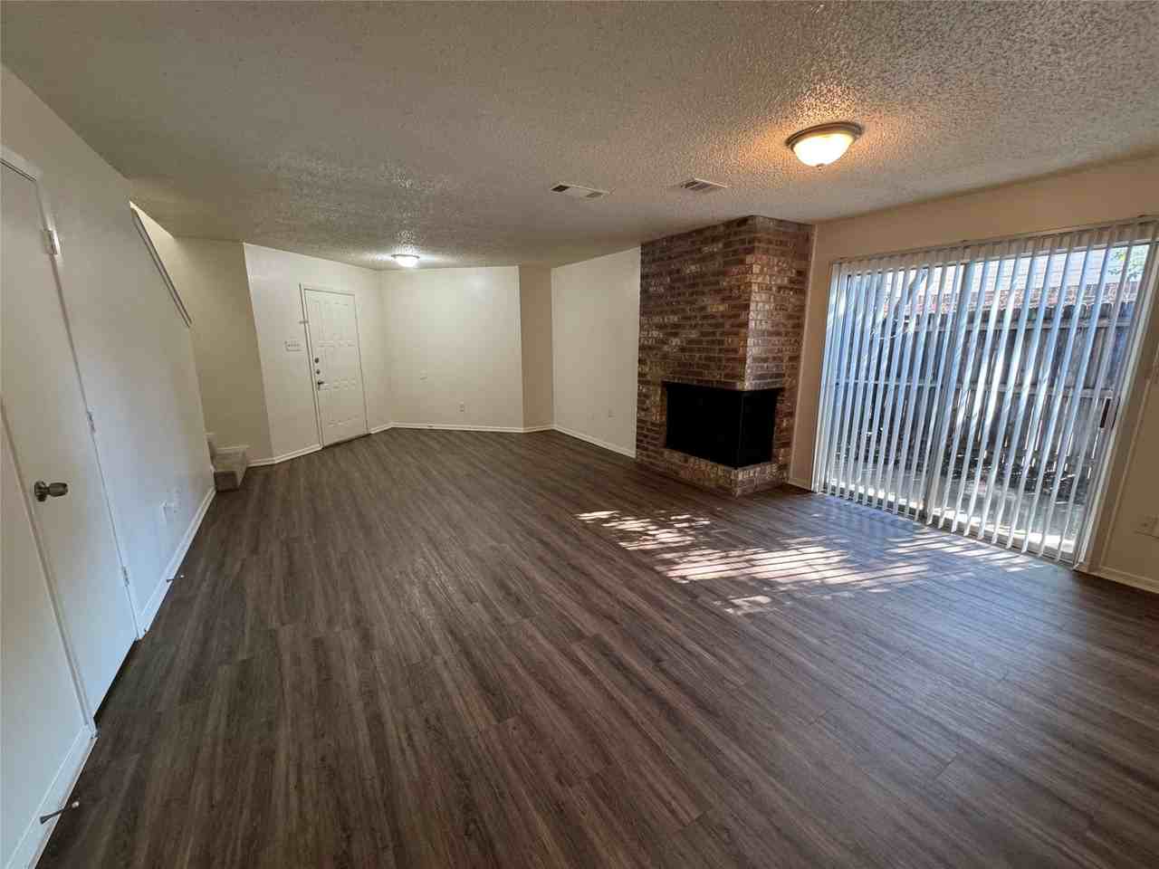 3514 Smith Barry Rd - Photo 3 of 16