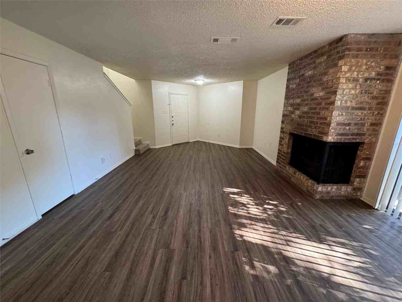 3514 Smith Barry Rd - Photo 5 of 16