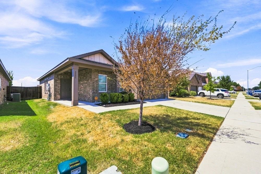 8405 Hawkview Dr - Photo 4 of 27