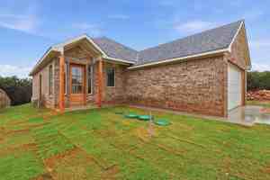 featured image of 1413 Ridgeview Cir