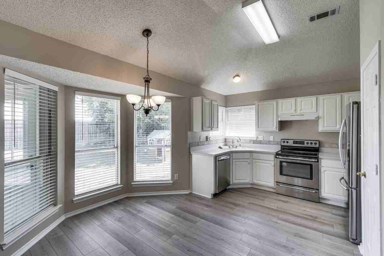 32 Connecticut Ave - Photo 6 of 18