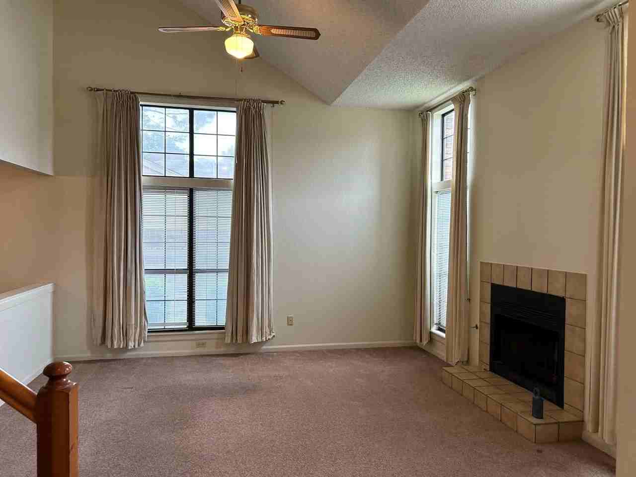 1225 Eaton Ln - Photo 3 of 23