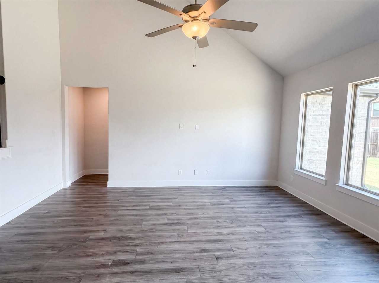 1205 Whistling Dove Dr - Photo 6 of 20