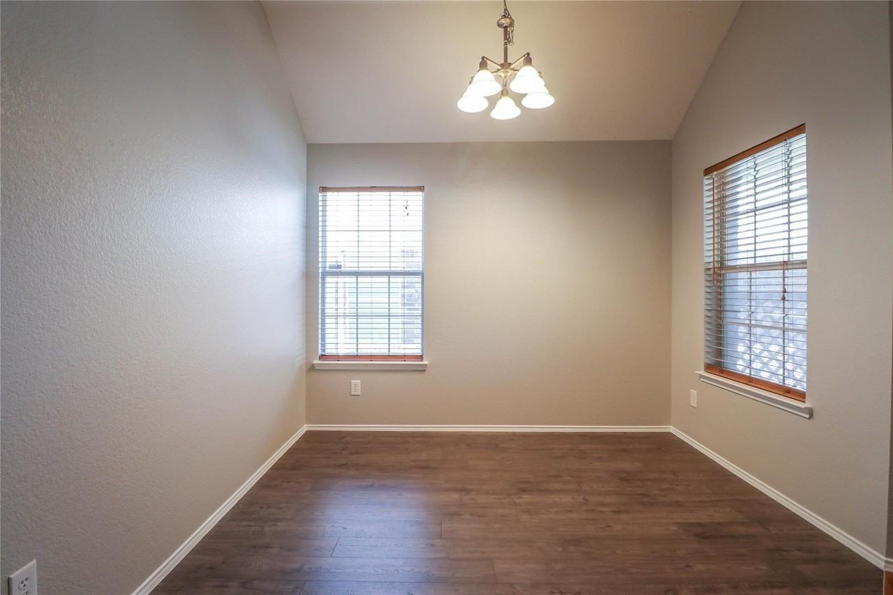 5117 Gadsden Ave - Photo 5 of 20