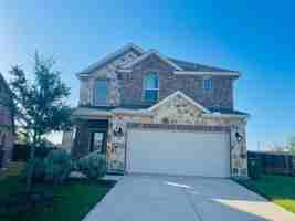featured image of 10001 Eagle Pass Pl