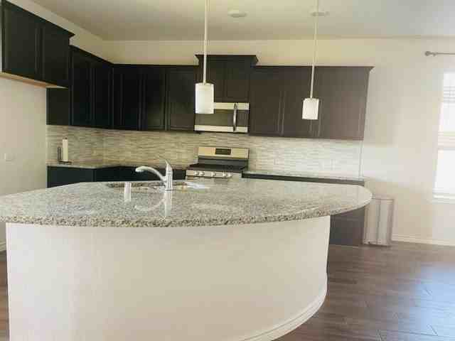 10001 Eagle Pass Pl - Photo 6 of 15