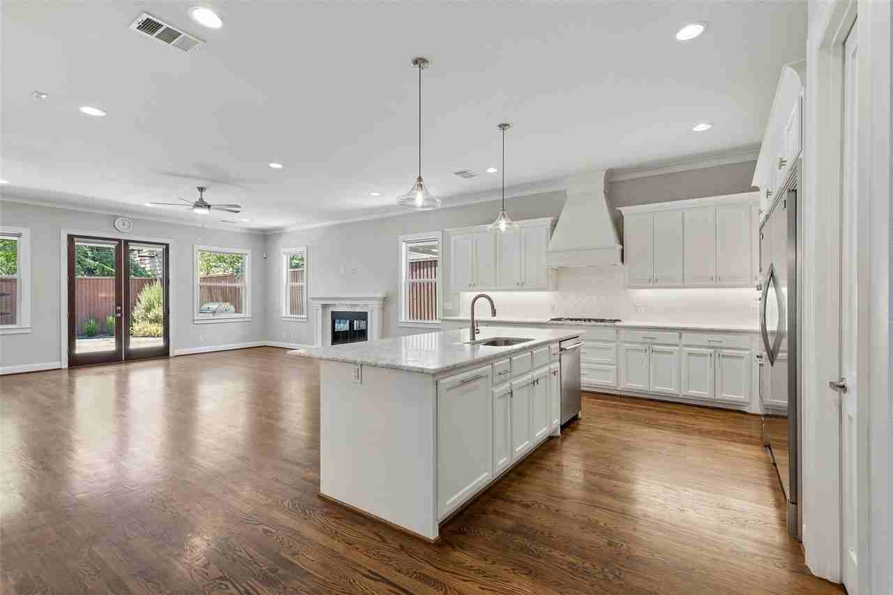 6030 Vickery Blvd - Photo 7 of 34