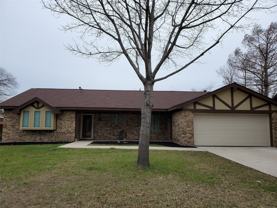 5901 Crestwood Cir W - Photo 1 of 1