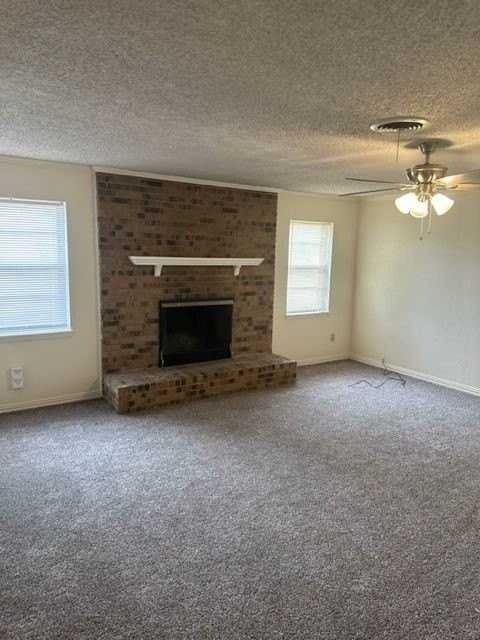 810 Vista Ln - Photo 3 of 15