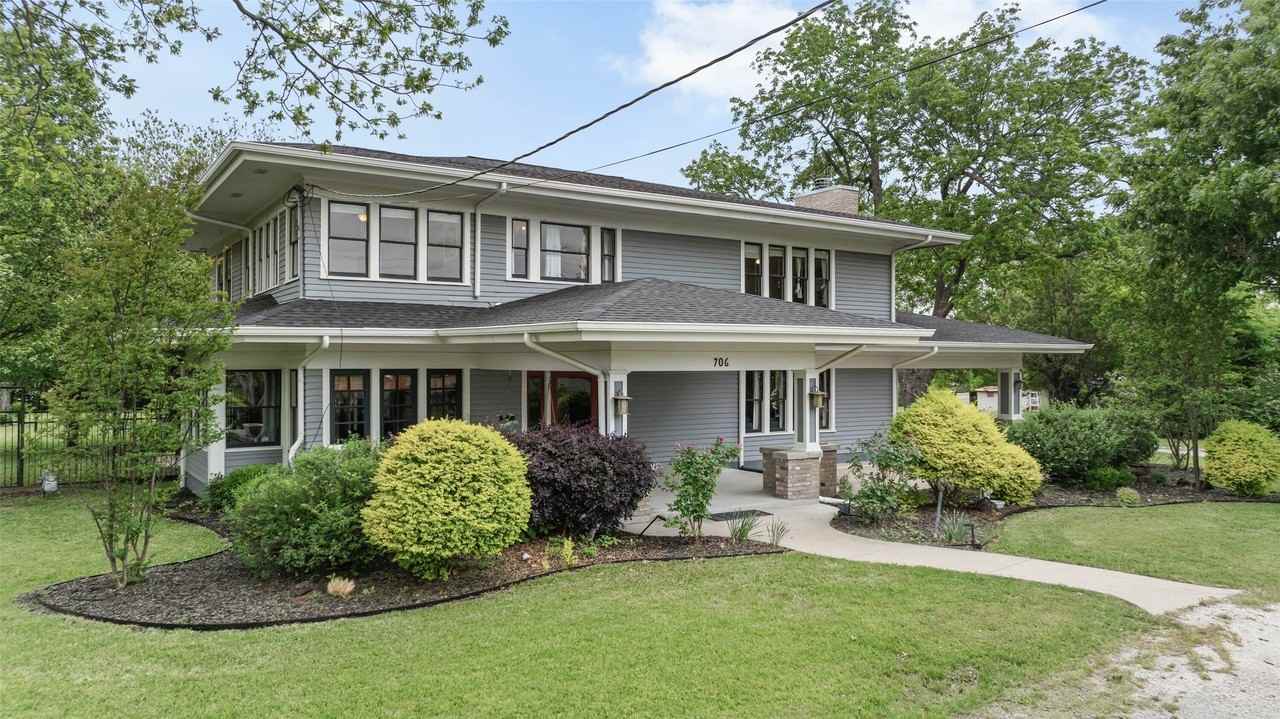 706 S Main St - Photo 2 of 40