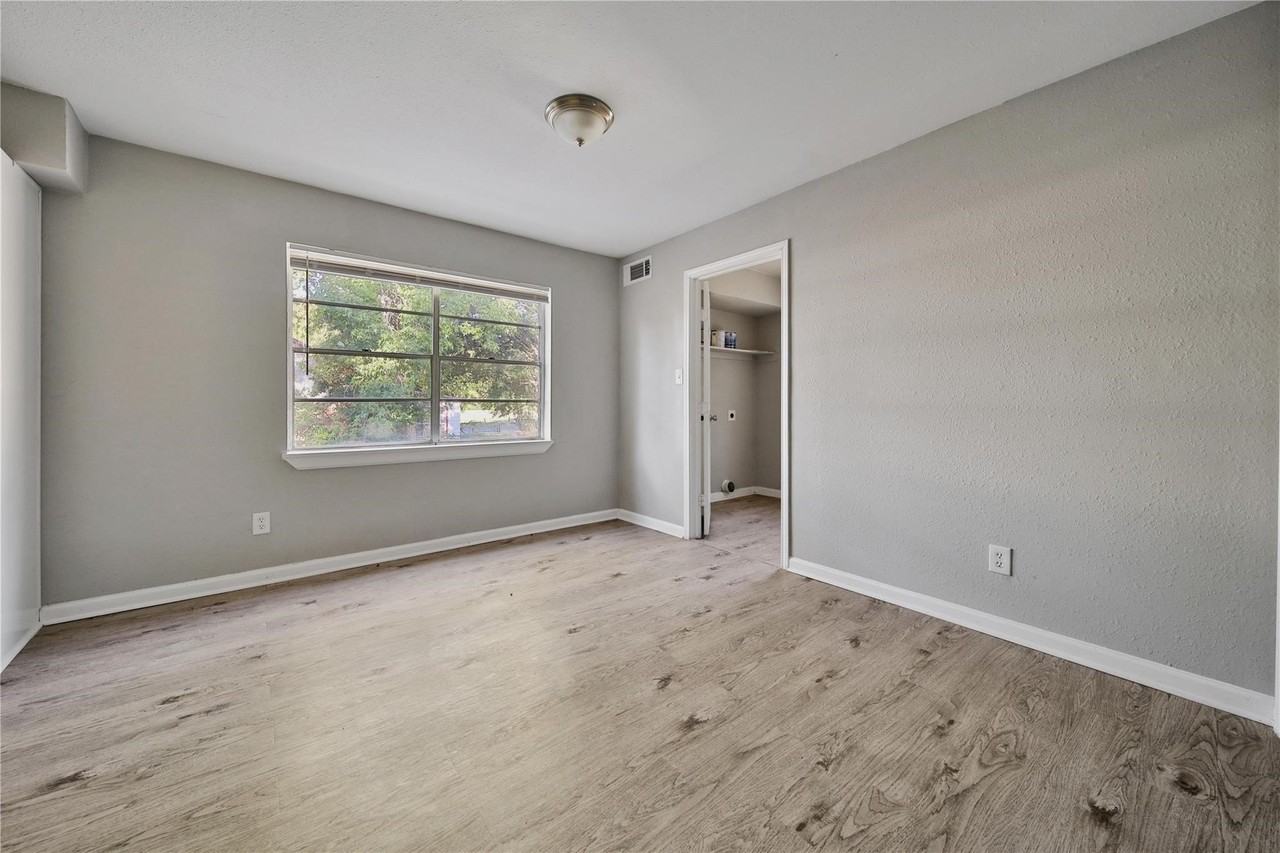 10071 Woodhollow Dr - Photo 7 of 23